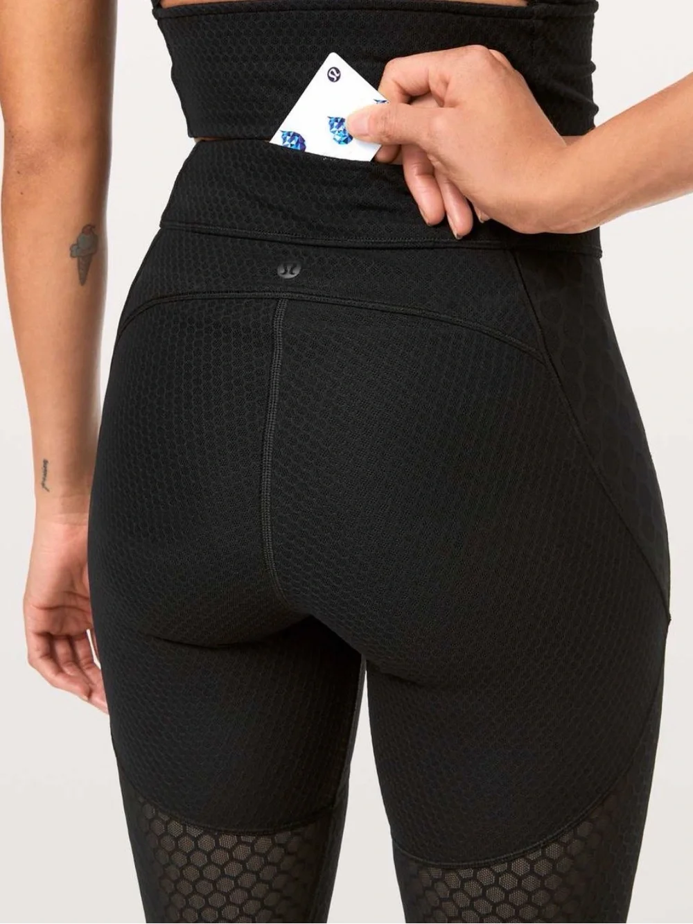 Lululemon Lab Geo Tight 28” Black Nulu Mesh High-Rise Size 6